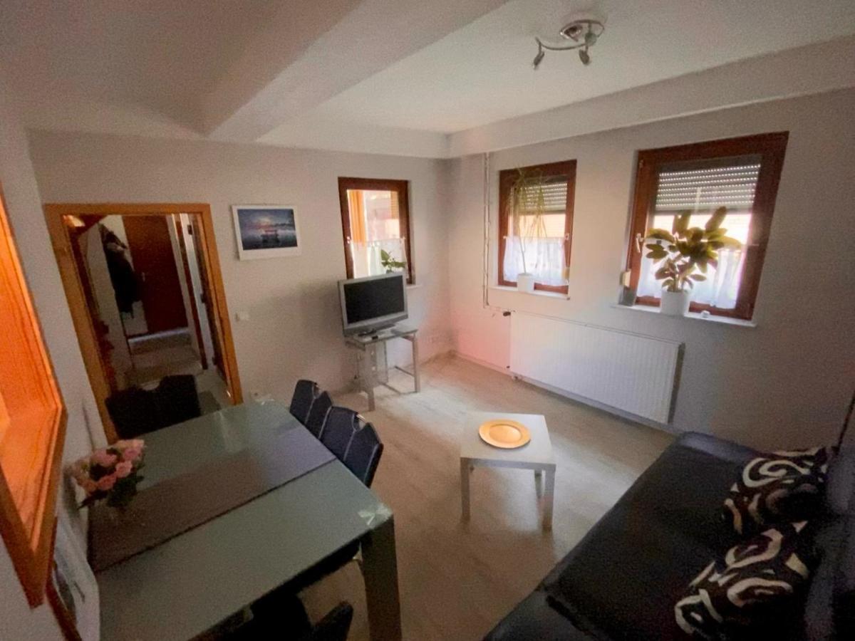 Monteurunterkunft Nesselroeden Duderstadt Buitenkant foto
